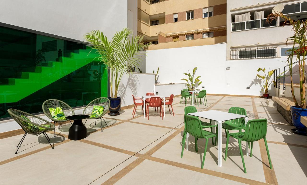 Caleyro Boutique - Parking Incluido Appart hôtel *